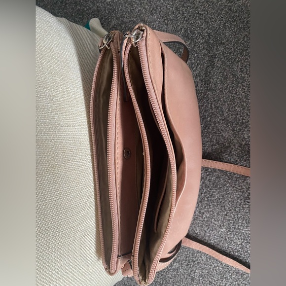 Colorado blush leather crossbody bag - Picture 4 of 8